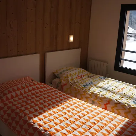 Modern 2br 5* Pool Gym Garage Mont-blanc View Apartment *