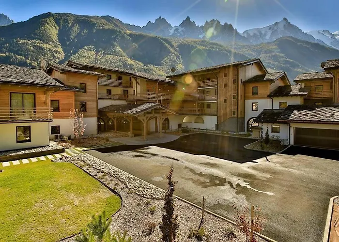 Апартаменты Modern 2br 5* Pool Gym Garage Mont-blanc View Шамони